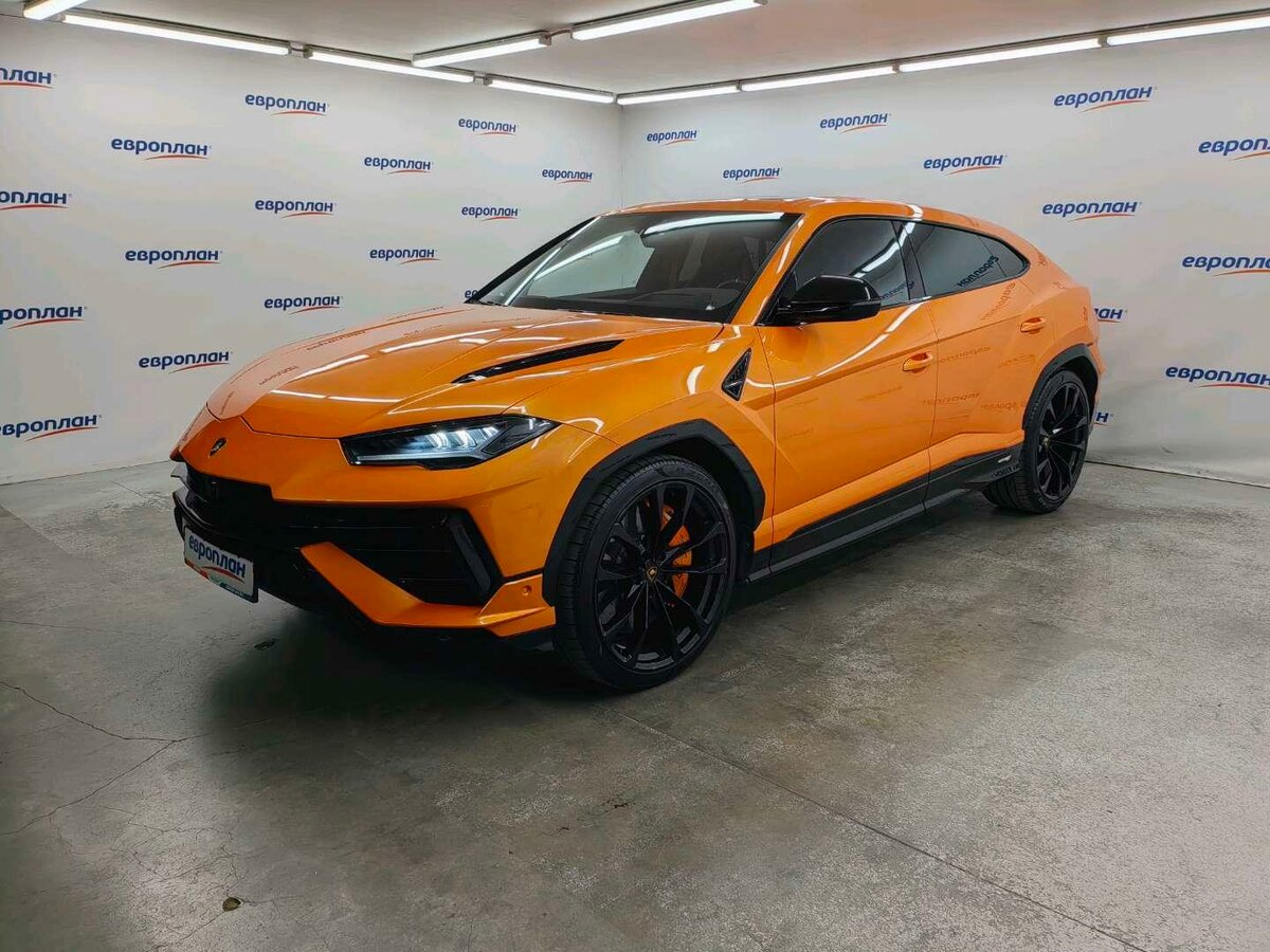 Открыть фотографии: Lamborghini Urus I Рестайлинг