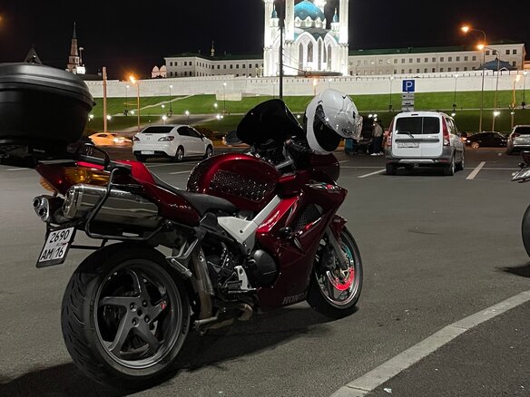 2004 Honda VFR 800, красный, 500000 рублей - вид 8