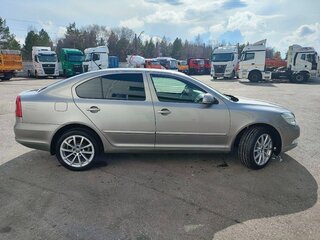 2011 Skoda Octavia II (A5) Рестайлинг, бежевый, 920000 рублей, вид 4