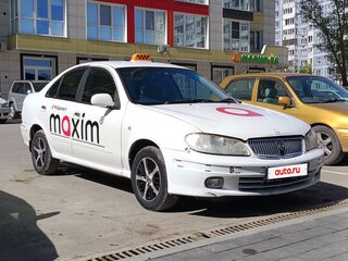 2002 Nissan Bluebird Sylphy I (G10), белый, 390000 рублей, вид 2