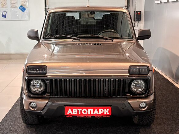 2020 Lada (ВАЗ) 2121 (4x4) I Рестайлинг (2020), коричневый - вид 1