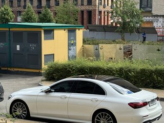 2020 Mercedes-Benz E-Класс 350 V (W213, S213, C238) Рестайлинг, белый, 5100000 рублей, вид 5