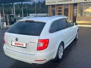 2011 Skoda Superb II, белый, 970000 рублей, вид 5