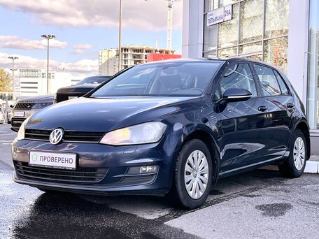 Volkswagen Golf VII