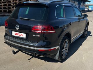 2017 Volkswagen Touareg II Рестайлинг, чёрный, 3200000 рублей, вид 5