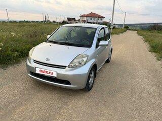 2006 Daihatsu Sirion II (M3), серый, 600000 рублей, вид 2