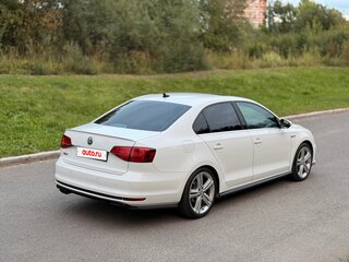 2015 Volkswagen Jetta GLI VI Рестайлинг, белый, 1650000 рублей, вид 5