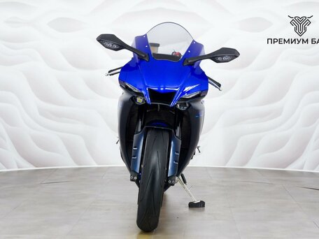 2023 Yamaha YZF-R1, синий, 1899000 рублей, вид 4