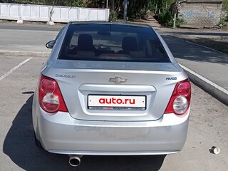 2012 Chevrolet Aveo II, серебристый, 400000 рублей, вид 4