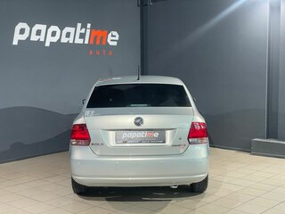 2014 Volkswagen Polo V, серебристый, 839000 рублей, вид 4