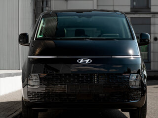 2025 Hyundai Staria I, чёрный, 6490000 рублей, вид 2