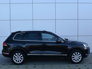2014 Volkswagen Touareg II Рестайлинг, чёрный, 1999000 рублей, вид 3