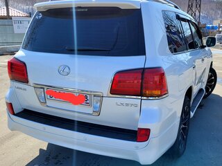 2011 Lexus LX 570 III, белый, 3800000 рублей, вид 5