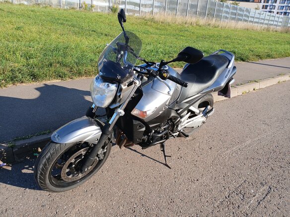 2009 Suzuki GSR 600, серый, 390000 рублей - вид 1