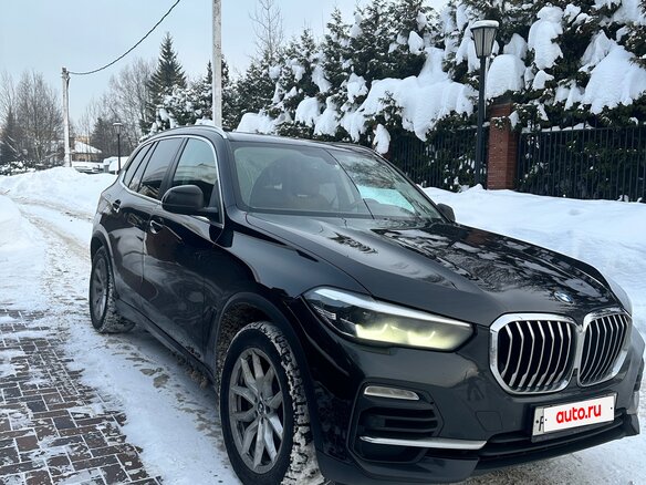 2019 BMW X5 30d IV (G05/G18), чёрный, 5700000 рублей - вид 1