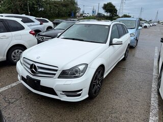 2013 Mercedes-Benz C-Класс 180 BlueEFFICIENCY III (W204) Рестайлинг, белый, 1200000 рублей, вид 1