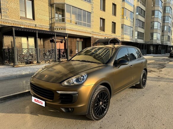 2016 Porsche Cayenne Diesel II Рестайлинг (958), белый, 5000000 рублей - вид 2