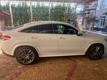 2020 Mercedes-Benz GLE Coupe 350 d II (C167), белый, 8700000 рублей, вид 3