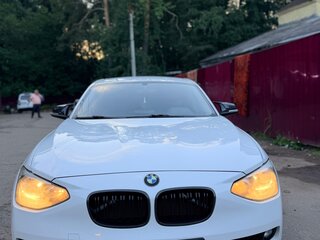 2013 BMW 1 серии 116i II (F20/F21), белый, 1030000 рублей, вид 1