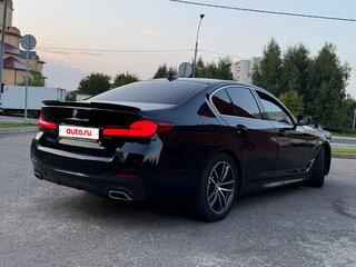 2020 BMW 5 серии 520i VII (G30/G31/G38) Рестайлинг, синий, 3950000 рублей, вид 4