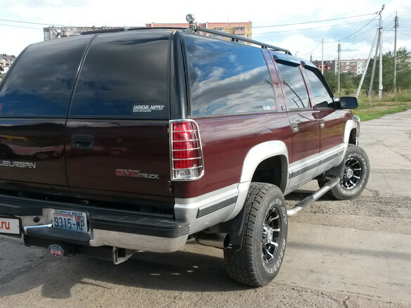 1995 GMC Suburban, пурпурный - вид 3