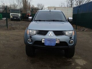 2007 Mitsubishi L200 IV, серый, 1500000 рублей, вид 2