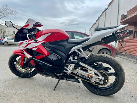 2008 Honda CBR 600RR, красный, 730000 рублей, вид 2