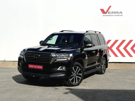 Toyota Land Cruiser 200 Series Рестайлинг 2