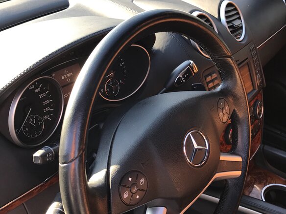 2008 Mercedes-Benz M-Класс 350 II (W164) Рестайлинг, белый - вид 3