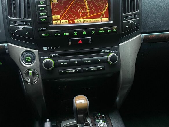 2011 Toyota Land Cruiser 200 Series, чёрный, 3200000 рублей - вид 19