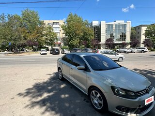 2013 Volkswagen Polo V, серебристый, 750000 рублей, вид 1