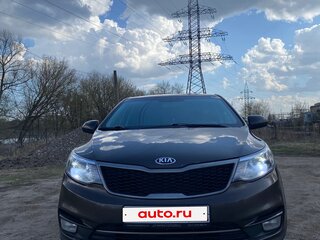 2015 Kia Rio III Рестайлинг, коричневый, 1350000 рублей, вид 1