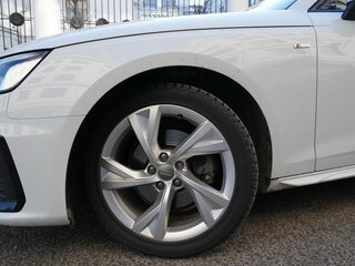 2020 Audi A4 40 TFSI V (B9) Рестайлинг, белый, 2999990 рублей, вид 5