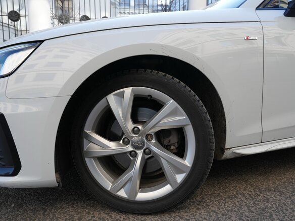 2020 Audi A4 40 TFSI V (B9) Рестайлинг, белый, 2999990 рублей - вид 4