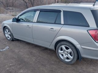 2010 Opel Astra H Рестайлинг, бежевый, 520000 рублей, вид 4