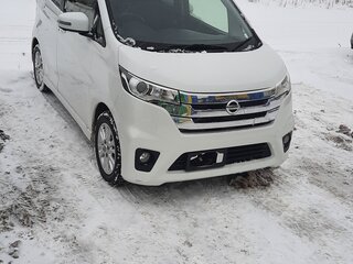 2014 Nissan Dayz I, белый, 720000 рублей, вид 3