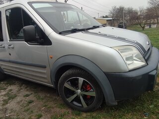 2004 Ford Tourneo Connect I, серебристый, 660000 рублей, вид 2
