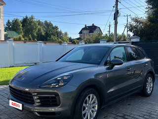 2019 Porsche Cayenne III, серый, 5690000 рублей, вид 1