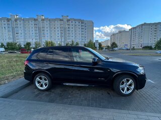 2017 BMW X5 30d III (F15), чёрный, 5000000 рублей, вид 4