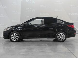 2013 Hyundai Solaris I, чёрный, 675000 рублей, вид 2