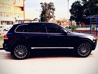 2010 Volkswagen Touareg II, чёрный, 1681000 рублей, вид 5