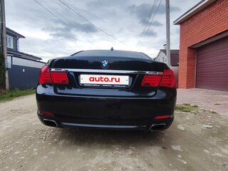 2009 BMW 7 серии Long 740Li V (F01/F02/F04), чёрный, 1350000 рублей, вид 4