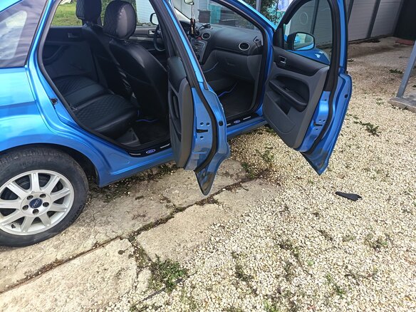 2008 Ford Focus II Рестайлинг, голубой, 460000 рублей - вид 13
