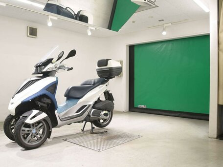 2015 Piaggio MP3, белый, 315000 рублей, вид 4