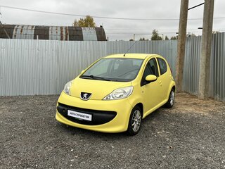 2008 Peugeot 107 I, жёлтый, 370000 рублей, вид 1