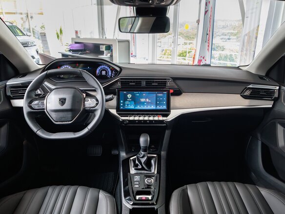 2026 Peugeot 408 II Рестайлинг 2, белый, 3799000 рублей - вид 6