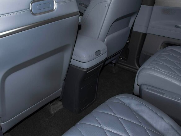 2026 Volkswagen ID.Era 9X 65.2 kWh, чёрный, 12200000 рублей - вид 37