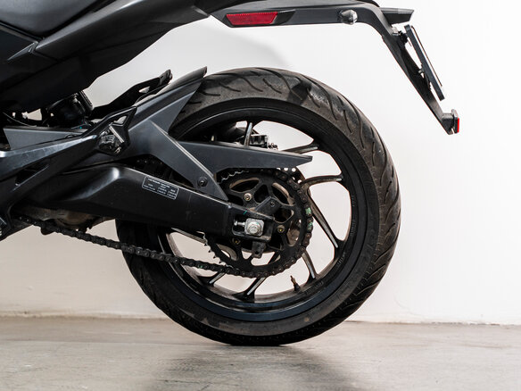 2023 Bajaj Dominar 400, чёрный, 370000 рублей - вид 18