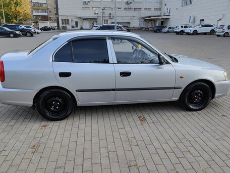 2007 Hyundai Accent ТагАЗ II, серебристый, 410000 рублей, вид 5