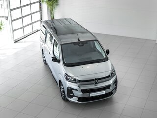 2025 Citroen SpaceTourer XL I Рестайлинг, серебристый, 7269000 рублей, вид 4